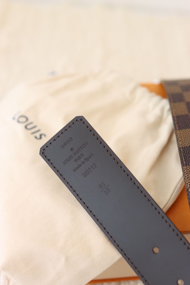 l0vis Vvtt0n belts